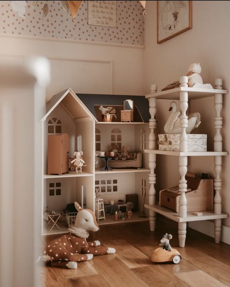 English Cottage Playroom, Cottage Playroom, Vintage Toddler Rooms, Maileg House, Vintage Playroom, Nursery Nook, Girl Room Inspiration, Kids Rooms Inspo, Baby Room Themes