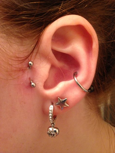 I love my conch and vertical Tragus #piercing #ear #love #pretty Tragus Vertical, Vertical Tragus Piercing, Piercing Inspo, Tragus Piercing, Piercing Ideas, Tragus Piercings, Tragus, Conch, Piercing Jewelry