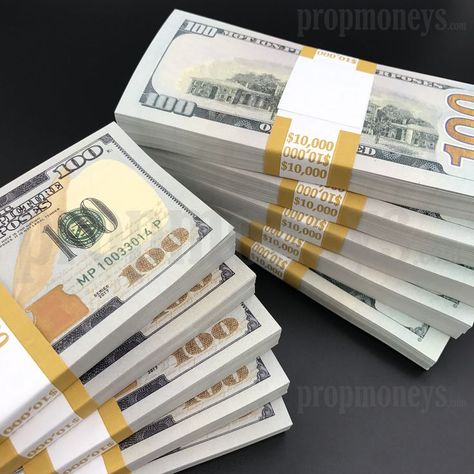 By August of 2018 I will be earning $100,000 a month Stacks Of Money, Money Stacks, Dollar Bills, Money Magnet, Cash Money, Money Goals, Easy Money, Millionaire Mindset, Money Cash