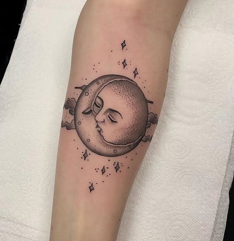 Sun And Moon Kissing Tattoo, Sun And Moon Kissing, Kissing Tattoo, Valkyrie Tattoo, Kiss Tattoos, Moon Sun Tattoo, Celestial Tattoo, Rainbow Tattoos, Upper Arm Tattoos