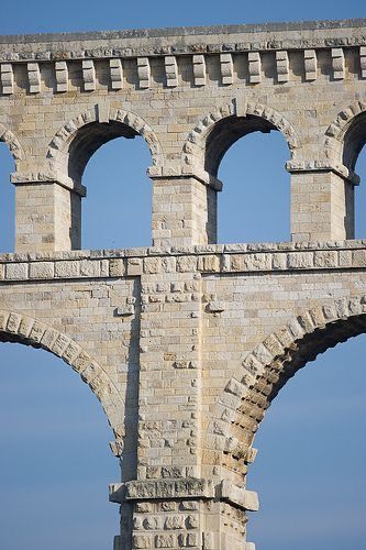 Ancient Roman Architecture, Building Reference, Roman Aqueduct, Arcology, Byzantine Architecture, Brick Arch, Classic Building, Ancient Greek Architecture, Architectural Engineering