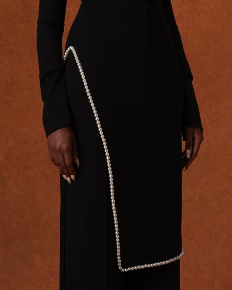 The Kalwar Top, whether you wear it with a skirt or tailored trousers, you are bound to look as elegant as ever. Shop now - www.khanums.co Trouser Skirt, Modest Dresses Fashion, 2piece Outfits, Tailored Skirt, Trouser Suit, African Maxi Dresses, Hijabi Fashion Casual, Ankara Dress, Business Idea