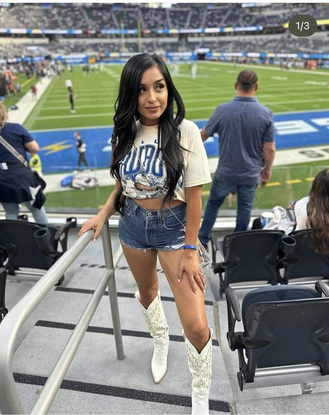 Jersey And Boots Outfit Football, Cute Baseball Jersey Outfits For Women, Cowboys Jersey Outfit, Cowgirl Boots Football Game Outfit, Dallas Cowboys Game Day Outfit Women, Dallas Cowboy Outfits Woman, Cowboys Football Game Outfit, Dallas Cowboys Jersey Outfit Woman, Cowboys Game Outfits For Women