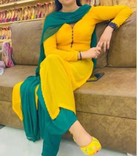 Yellow Colour Combinations Dress, Punjabi Suits Party Wear, Cotton Suit Designs, Yellow Color Combinations, Long Skirt And Top, Patiala Suit Designs, Beautiful Party Dresses, Combination Dresses, Dress Patterns Diy