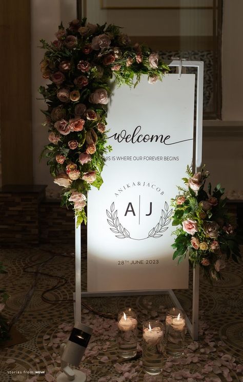 Charming Wedding Welcome Board Ideas for Every Style!! Engagement Entry Ideas For Couple, Wedding Welcome Board Ideas, Welcome Board Ideas, 25th Anniversary Decor, Engagement Stage Decoration, Wedding Entrance Sign, Entrance Signage, Reception Stage Decor, Simple Stage Decorations