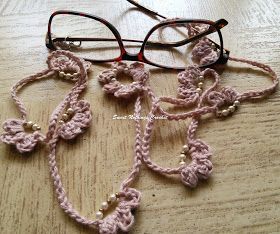 Sweet Nothings Crochet BEADED EYE GLASS CHAIN Crochet Glasses Chain Free Pattern, Crochet Eye Glass Holder, Crochet Eyeglass Chain, Lanyard Pattern Free, Crochet Glasses Chain, Eye Glass Chain, Eyeglasses Chains, Crochet Lanyard, Beaded Eye