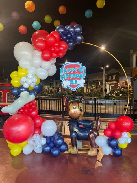 Paw patrol 3rd birthday for RJ- balloon arch backdrop Paw Patrol Party Balloon Arch, Paw Patrol Theme Decoration, Paw Patrol Balloon Column, Paw Patrol Birthday Balloons, Paw Patrol Balloon Decorations, Paw Patrol Backdrop Ideas, Paw Patrol Balloon Arch, Paw Patrol Balloon Garland, Paw Patrol Birthday Backdrop