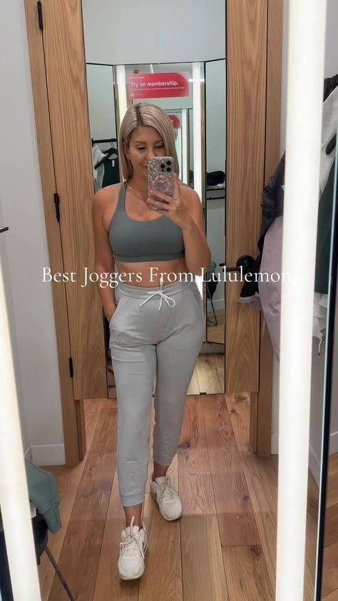 Lululemon Leggings Outfit Casual, Lululemon Outfit Shorts, Leggings Outfit Lululemon, Lululemon Joggers Outfit, Lululemon Jogger Outfit, Lululemon Scuba Outfit, Lululemon Outfit Aesthetic, Joggers Outfit Casual, Outfit Ideas Lululemon