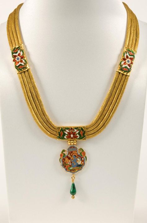 Heritage Jewellery 19th Century, Rajasthan Gold Jewellery, Enamel Gold Jewellery, Shaadi Jewelry, Silver Jewelry Accessories, Antique Necklaces Design, Heritage Jewellery, Gold Jewelry Stores, Antique Jewelry Indian