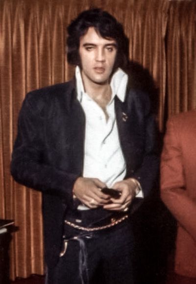 Have A Wonderful Wednesday, Elvis Presley Concerts, Elvis Presley Family, King Elvis Presley, Elvis In Concert, Wonderful Wednesday, Elvis Presley Pictures, Elvis And Priscilla, Elvis Presley Photos