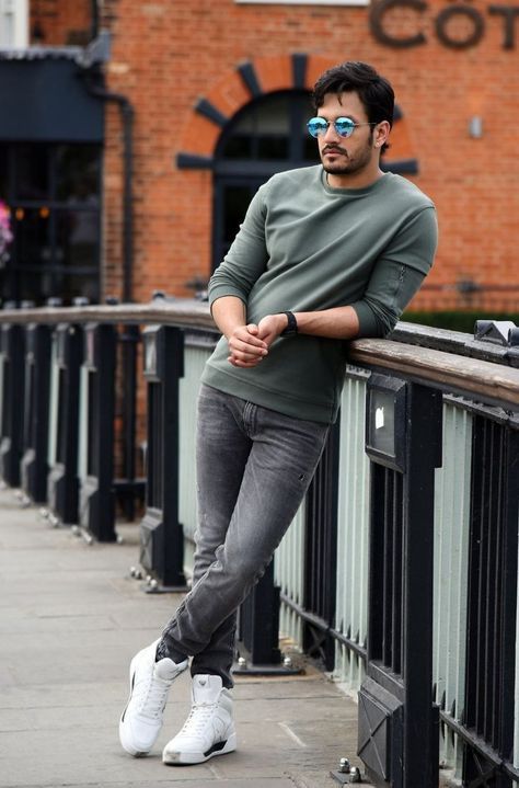 Stylish Photo Pose For Men, Photography Poses For Men Outdoor Indian, Man Photo Pose Style, Male Poses Photography, Male Photoshoot Ideas, India Boy, India Fashion Men, Akhil Akkineni, Men Fashion Photoshoot