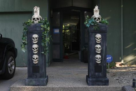 Cemetery Gate Pillars Made completely from scrap wood around the shop ... cost = $0 | Halloween Forum Halloween Gate Diy, Halloween Porch Columns, Diy Graveyard Columns, Indoor Cemetery Halloween, Halloween Graveyard Entrance, Cemetery Halloween Ideas, Halloween Cemetery Columns Diy, Diy Halloween Columns, Diy Halloween Pillars Columns