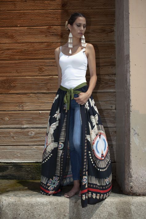 Native American Clothes Women, Native American Fashion Designers, Indigenous Fashion Native Americans, Native American Outfit Women, Modern Native American Fashion, Ribbon Skirt Outfit, Indigenous Costume, Navajo Dresses, Ribbon Skirts Native American