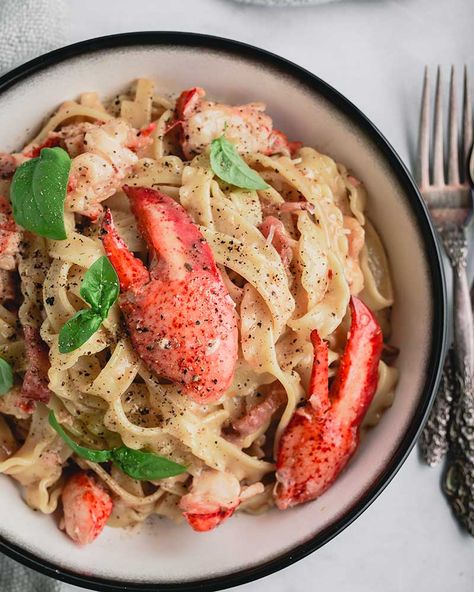 Lobster Pasta Dishes, Lobster With Pasta Recipes, Pasta And Lobster, Pasta Lobster, Pasta With Lobster Meat, Lobster Truffle Pasta, Lobster Pasta Creamy, Lobster Aesthetic Food, Lobster Pasta