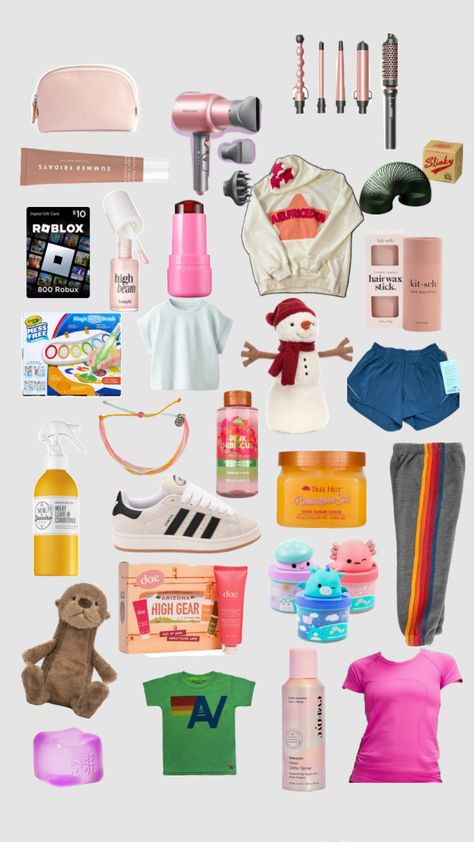 Christmas list Christmas List Collage, Stuff For Christmas List, Things To Put On Your Christmas List, Christmas List 2024, Girl Christmas List, Teen Christmas Wishlist, Christmas List Items, Preppy Christmas List, Xmas List Ideas