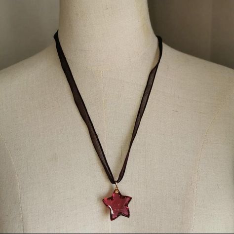 Ego Clothing, Velvet Tie, Necklace Outfit, Baccarat, Star Pendant, Pretty Jewellery, Y2k 2000s, Star Shape, Piercing Jewelry