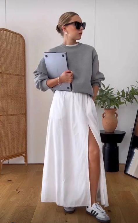 White Linen Maxi Skirt Outfit, White Poplin Skirt Outfit, Linen Skirt Outfit, Lydia Tomlinson, Winter Pregnancy, Skirts With Sneakers, Skirt Outfit Casual, White Linen Skirt, Poplin Skirt