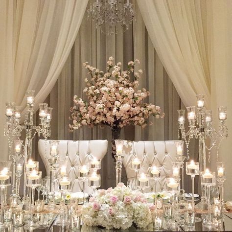 Classy Sweetheart Table, Fall Sweetheart Table Wedding, Wedding Bride Groom Table, Fall Sweetheart Table, Wedding Reception Entrance Ideas, Reception Entrance Ideas, Lavender Reception, Table Wedding Decorations, Wedding Sweetheart Table Decor