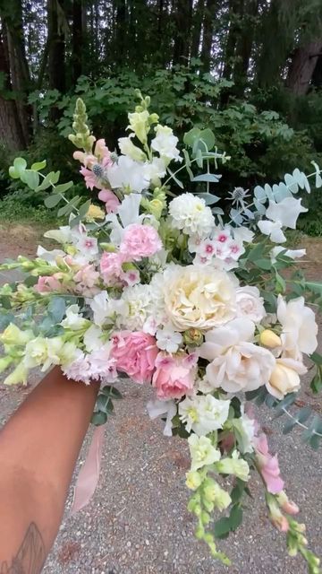 White Snapdragon Bouquet, Snapdragon Wedding Bouquet, Snap Dragon Floral Arrangement, Snapdragon Arrangements, Snap Dragon Bouquet, Snapdragon Wedding, Snapdragon Bouquet, Sweet Pea Bouquet, Pink Tulips Bouquet