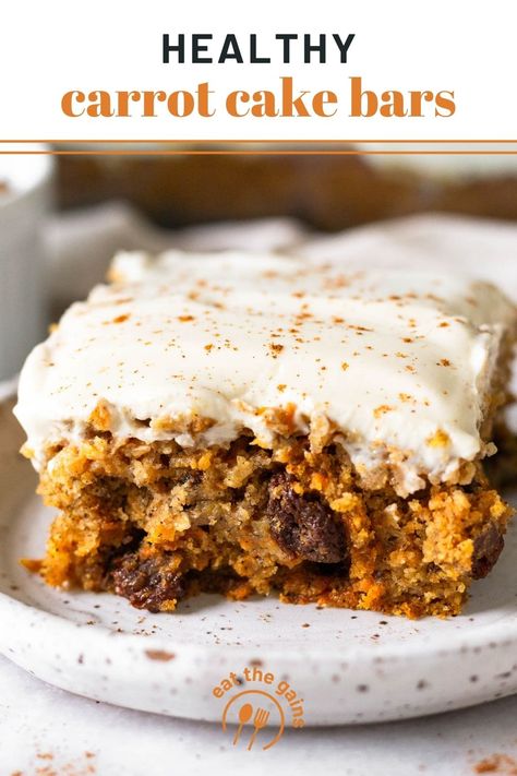 Healthy carrot cake bars with raisins, walnuts, and a greek yogurt frosting! Easy to make, lightly sweetened, perfectly moist, and so delicious! Gluten-free too. Healthy Carrot Cake Recipe, Gluten Free Clean Eating, Dairy Free Greek Yogurt, Greek Yogurt Frosting, Low Carb Carrot Cake, Coconut Flour Muffins, Carrot Cake Recipe Healthy, Yogurt Frosting, Healthy Frosting