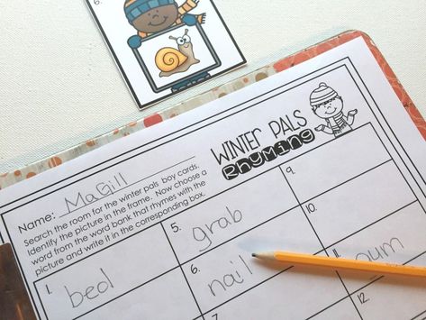 Write The Room Sight Words, Write The Room Kindergarten Freebie, Write The Room Kindergarten Freebie Halloween, Kindergarten Write The Room, Valentine Write The Room Freebie, Winter Write The Room Kindergarten Free, Rhyming Pictures, Differentiated Kindergarten, Kindergarten Freebies