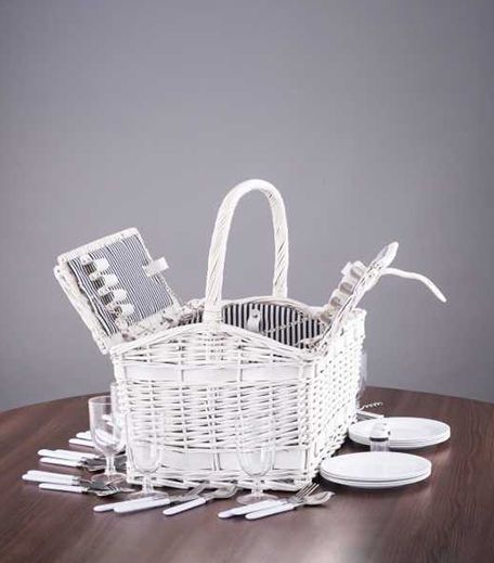 White Picnic Basket, Houska Castle, Quirky Products, White Picnic, Castle Scotland, Scotland Castles, Scotland Uk, Central Park, Picnic Basket