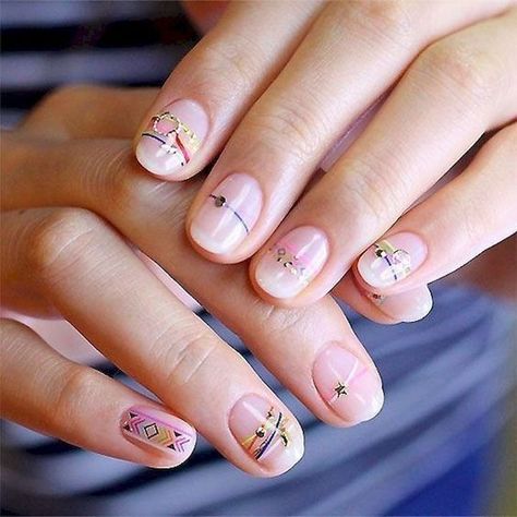 39 Stunning Minimalist Nail Arts for Everyday Style Daisy Nail Art, Boho Nails, Pinterest Design, Cute Spring Nails, Minimalist Nail Art, Modern Nails, French Nail Designs, Spring Nail Art, Spring Nail