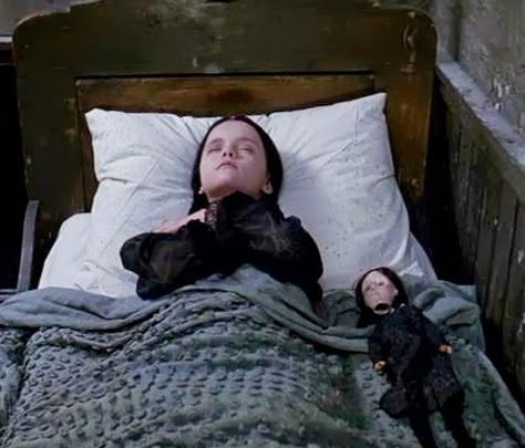 Addams Family Movie, Addams Familie, The Adams Family, Charles Addams, Gomez And Morticia, The Legend Of Sleepy Hollow, Addams Family Wednesday, The Adams, Wednesday Adams