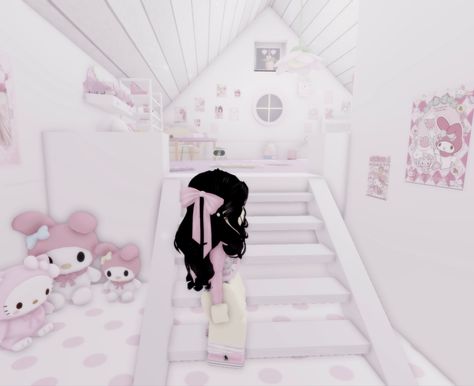 Roblox Cutecore, Adopt Me Small House Ideas, Roblox Houses, Cute Headphones, Roblox Games, Cute Eyes Drawing, Charmmy Kitty, Soft Pink Theme, Handmade Phone Case