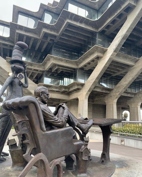 Ucsd Dorm, Geisel Library, San Diego Library, College Collage, Ucla Campus, Campus Aesthetic, Uc San Diego, University Of San Diego, Dream College