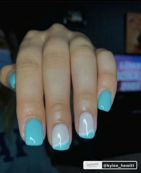 Gel Nails Ideas Vacation, Ocean Themed Short Nails, Beach Wave Nail Art, Summer Nails Beach Ocean, Cruise Gel Nails Ideas, Gel Nail Designs For Cruise, Dip Nails For Cruise, Blue Nails 2023 Summer, Summer Gel Nails Ideas Short Blue