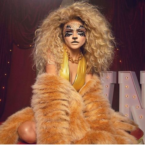 Lioness Makeup, Lion Costume Women, Lioness Costume, Fierce Lioness, Tarot Inspiration, Jungle Outfit, Lion Halloween Costume, Lion Halloween, Xmas Costumes