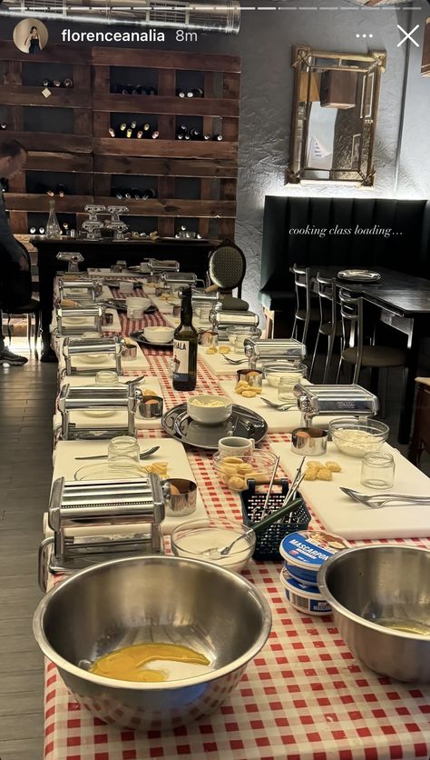 pasta making class in Rome, Italy! Pasta Making Class, Pasta Making, 2025 Mood, Journal Spreads, Cooking Class, Rome Italy, Ig Stories, How To Cook Pasta, Spreads