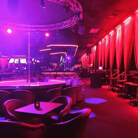 Nightclub Aesthetic, Nightclub Design, Clubbing Aesthetic, Future Jobs, Club Design, Pole Dance, Pole Dancing, Book Aesthetic, Night Club