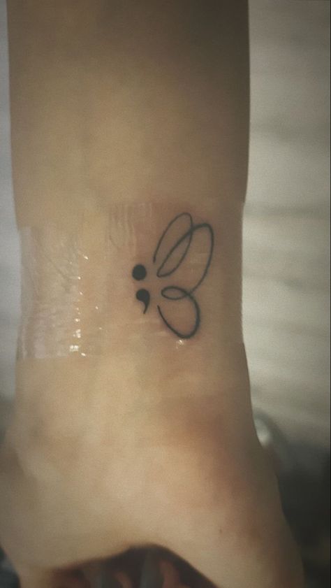 Minimalist Butterfly Semicolon Tattoo, Small Butterfly Semicolon Tattoo, Semicolons Aesthetic Butterfly, Butterfly And Semicolon Tattoo, Butterfly With Semicolon, Small Semicolon Tattoo, Tattoo Ideas Semicolon, Butterfly Semicolon Tattoo, Semi Colon Butterfly