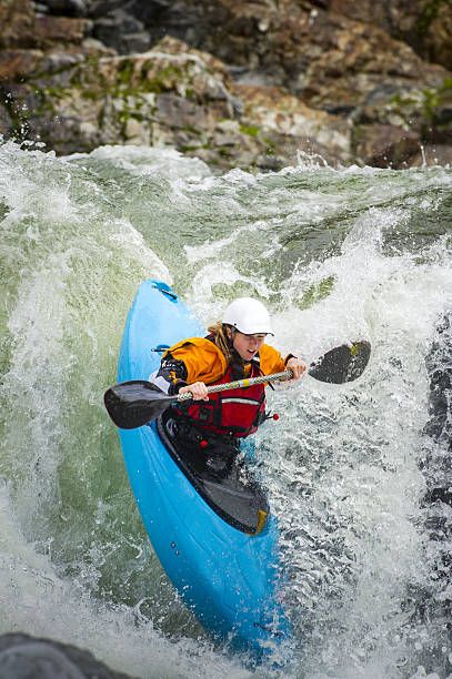 Female Whitewater Kayaker Going off Drop Extreme Kayaking, Kayaking Aesthetic, Kayak Pictures, Canoe Slalom, White Water Kayak, River Kayaking, Kayaking Gear, Kayak Adventures, Amusement Park Rides