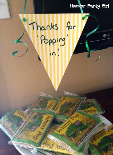 John Deere Birthday Party, John Deere Party, John Deere Birthday, Ring Pops, Tractor Birthday Party, Candy Lollipops, Popcorn Favors, Tractor Party, Popcorn Party