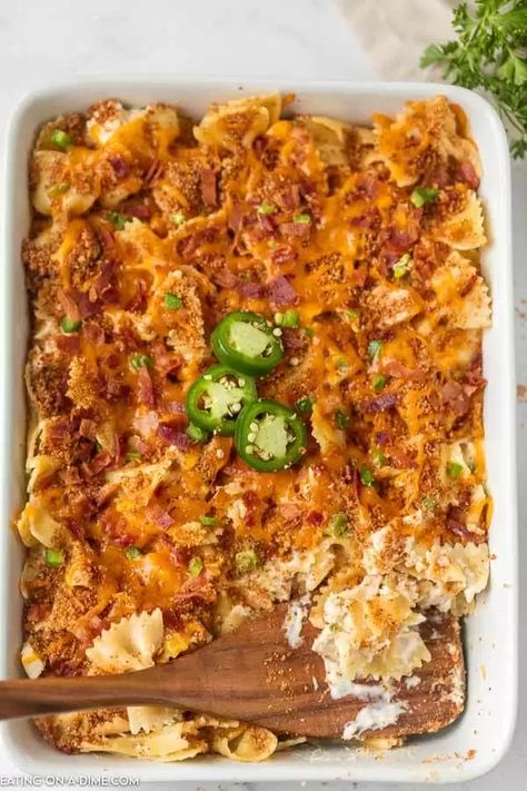 Jalapeno popper chicken casserole recipe - ready in minutes Chicken Casserole With Pasta, Jalapeño Popper Chicken Casserole, Jalapeno Popper Chicken Casserole, Popper Chicken Casserole, Family Favorite Casseroles, Oven Meals, Popper Chicken, Jalapeno Popper Recipes, Baby Meals