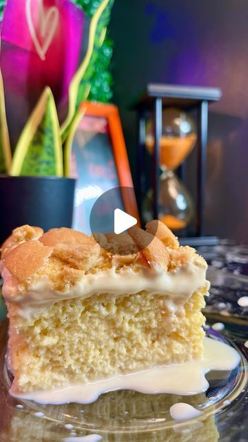 Chef Sprinkle on Instagram: "Banana Pudding Tres Leches Cake ✨" Tres Leches Banana Cake, Tres Leches Banana Pudding Cake, Banana Pudding Tres Leches, Banana Tres Leches Cake, Banana Pudding Tres Leches Cake, Tres Leches Cupcakes, Banana Pudding Cake, Leches Cake, Tres Leches Cake