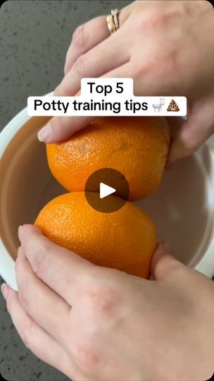 Facebook Baby Potty Training, When To Start Potty Training, Potty Training Activities, Toddler Boy Potty Training Tips, Potty Training Girls Under 2, Tips For Potty Training Girls Toddlers, Potty Training Meme Funny, Potty Toilet, Potty Training Tips