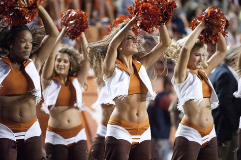 Texas cheerleaders Anne Hathaway Legs, Bobby Boucher, Texas Cheerleaders, Sooner Football, Ut Longhorns, College Cheerleading, Hook Em Horns, Ut Austin, Football Cheerleaders