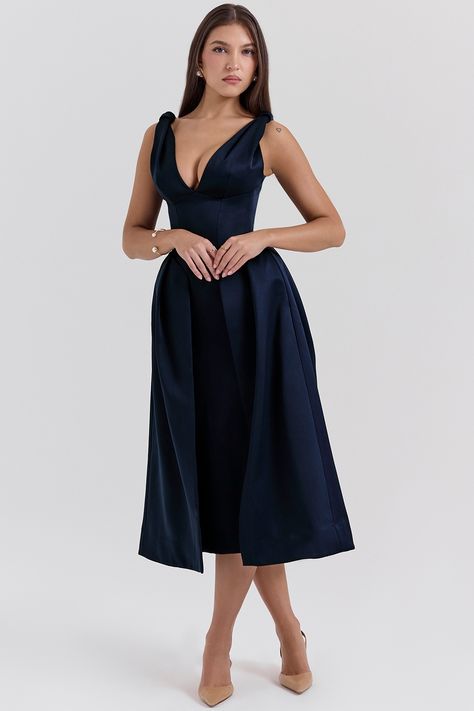 House of CB | Womenswear designed in London. Ruffle Bridal Gown, Skirt Shapewear, Dinner Gown, Corset And Skirt, Leather Midi Dress, Tulle Midi Dress, Feminine Luxury, Bandage Dress Bodycon, Midi Length Skirts