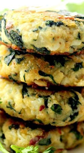 Spinach Cakes, Potatoes With Spinach, Potato Cakes Recipe, Potato Spinach, Lunch Healthy, Potato Patties, Hemp Milk, Potato Bites, Garlic Potatoes