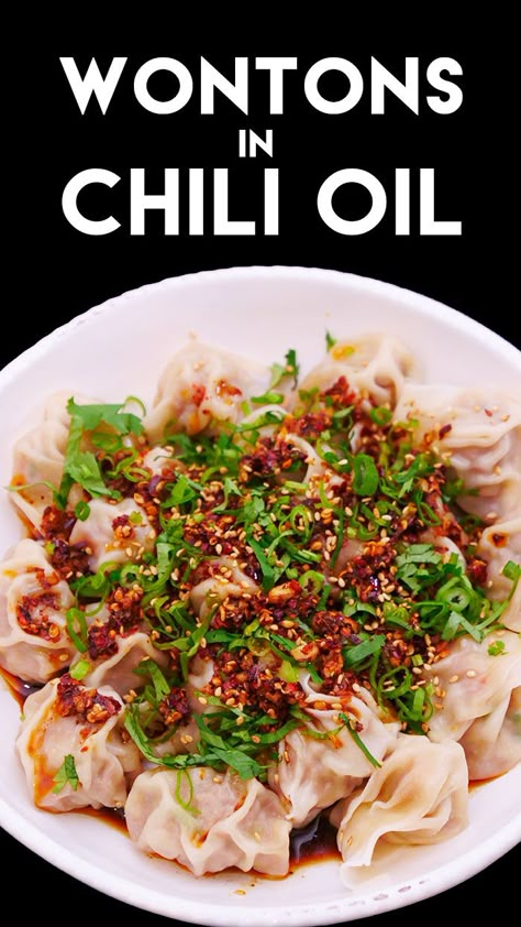 Wontons In Chili Oil, Chili Oil Recipe, Seonkyoung Longest, Food Chinese, Din Tai Fung, Wonton Recipes, Mapo Tofu, Wontons, Chili Oil