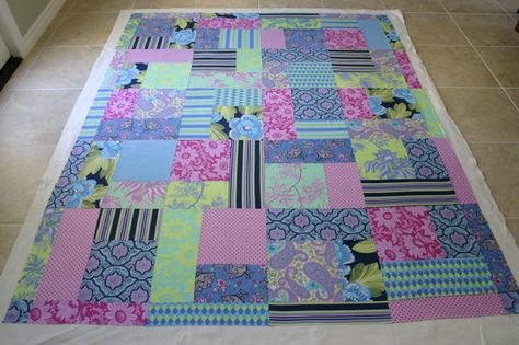 20 Easy Turning Twenty Quilt Patterns Turning 20 Quilt Pattern, Turning 20 Quilt, Turning Twenty Quilt Pattern, Turning Twenty Quilt, Modern Baby Quilt Patterns, Quilt Pattern Free, Layer Cake Quilt Patterns, Churn Dash Quilt, Turning 20