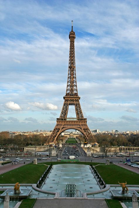 Trocadero Paris, Tower Eiffel, Montmartre Paris, Beautiful Paris, Holiday Places, Paris At Night, Louvre Paris, Paris Photography, Paris Eiffel Tower