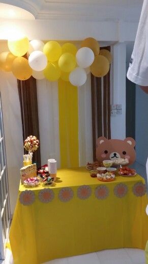 Rilakkuma party Rilakkuma Birthday Theme, Rilakkuma Birthday Party, Rilakkuma Birthday, Rilakkuma Cake, Birthday Wishes For Myself, Japanese Kawaii, Birthday Party Cake, Rilakkuma, 16th Birthday