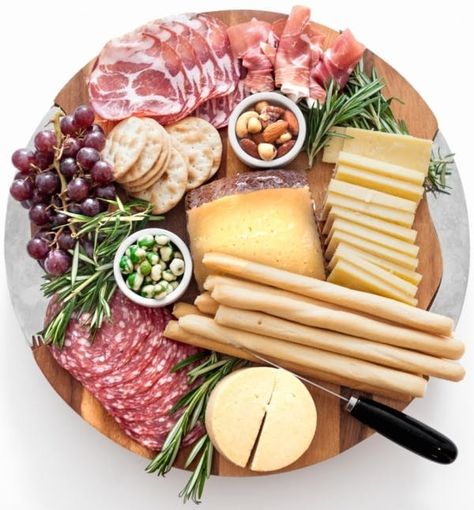 Antipasto Platter, Charcuterie And Cheese Board, Snacks Für Party, Cheese Platters, Cheese Plate, Food Platters, Appetizers For Party, Finger Food, Food Items