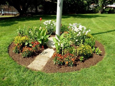 https://th.bing.com/th/id/R.51dcec7aaafd0e1857d1693f0a699150?rik=ba3K5ncJJNq3gQ&pid=ImgRaw&r=0 Flag Pole Flower Bed Ideas, Front Yard Flag Pole Ideas, Flag Pole Landscaping, Landscape Edging Ideas, Flagpole Landscaping Ideas, Pergola Pictures, Fire Pit Landscaping, Garden Poles, Planting Ideas