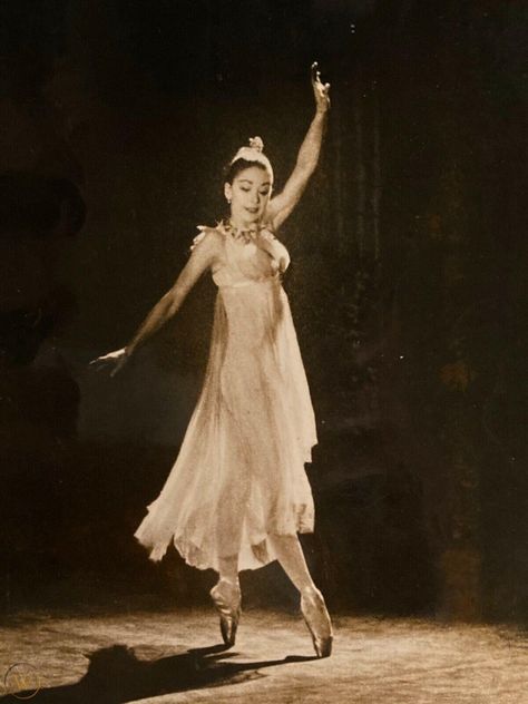 ballet ballerina photo Margot Fonteyn "Ondine" Royal Ballet 1958 by Roger Wood | #3835930843 Ballerina Photo, Margot Fonteyn, Royal Ballet, First Class, Ballet, Wood